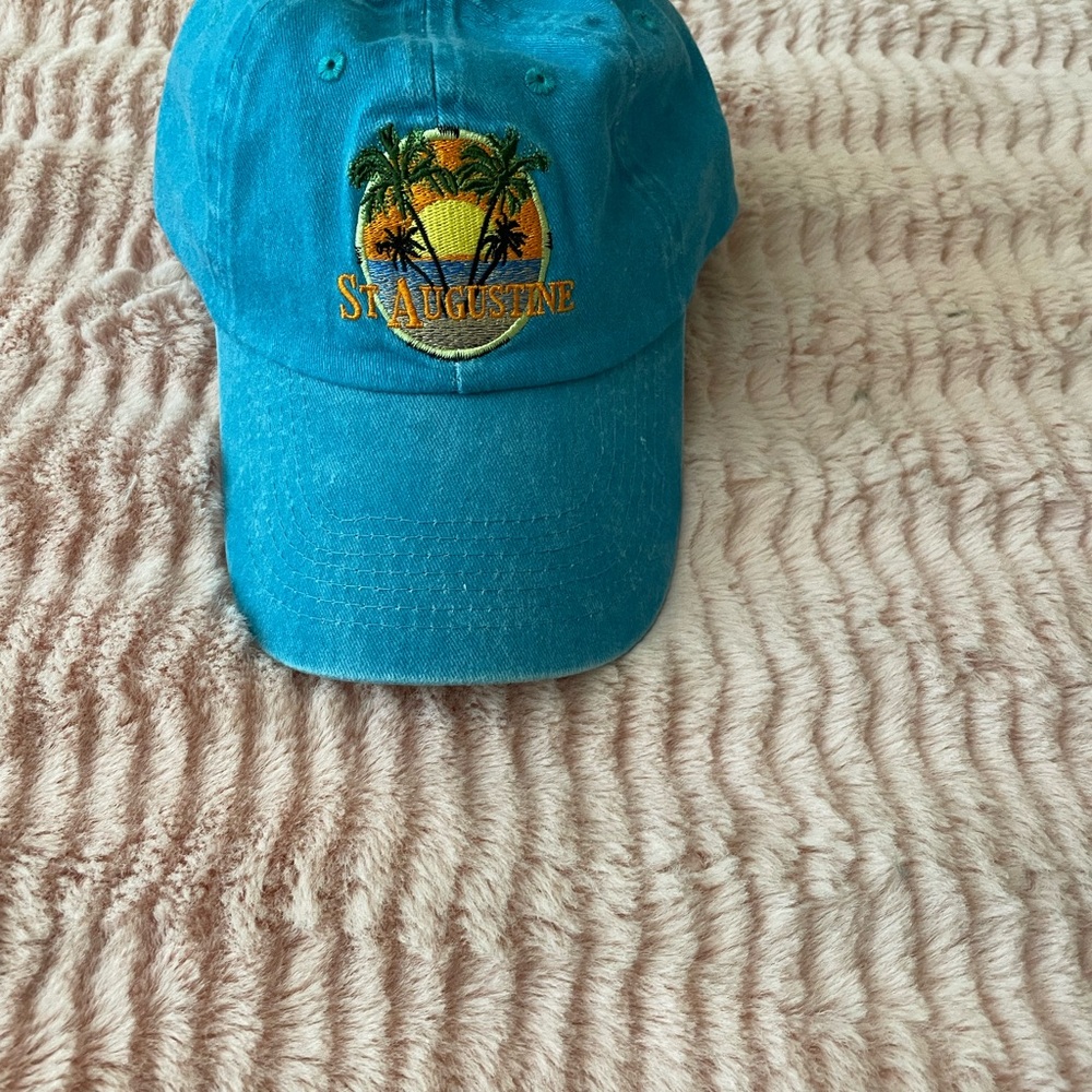 Turquoise Hat unisex NWOT